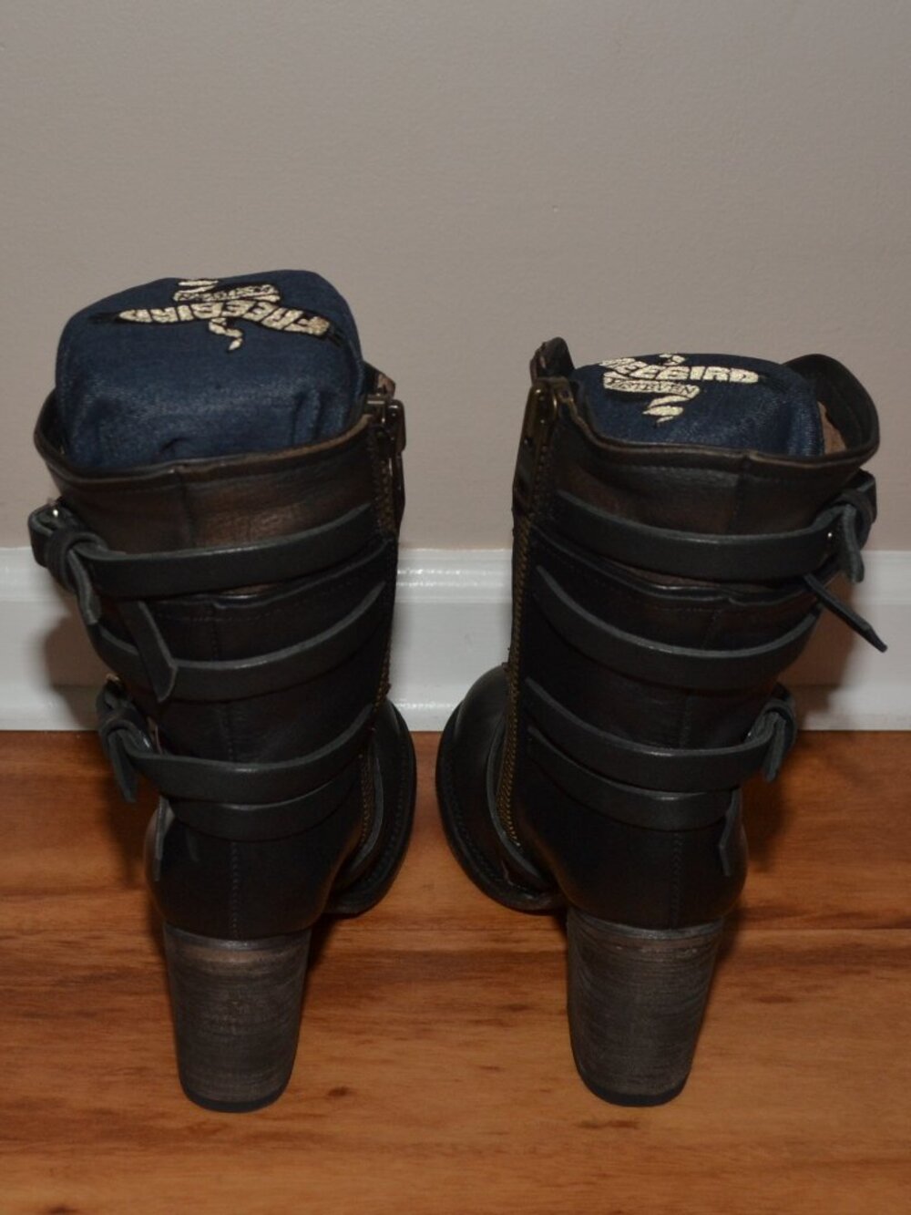Freebird by Steven Baker NEW Black distressed Strap/Zip Women's Boots Size 7 - Picture 7 of 15